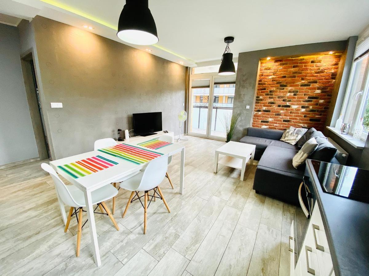 Wrocapartments Starcenter - Parking Free Wroclaw Ngoại thất bức ảnh