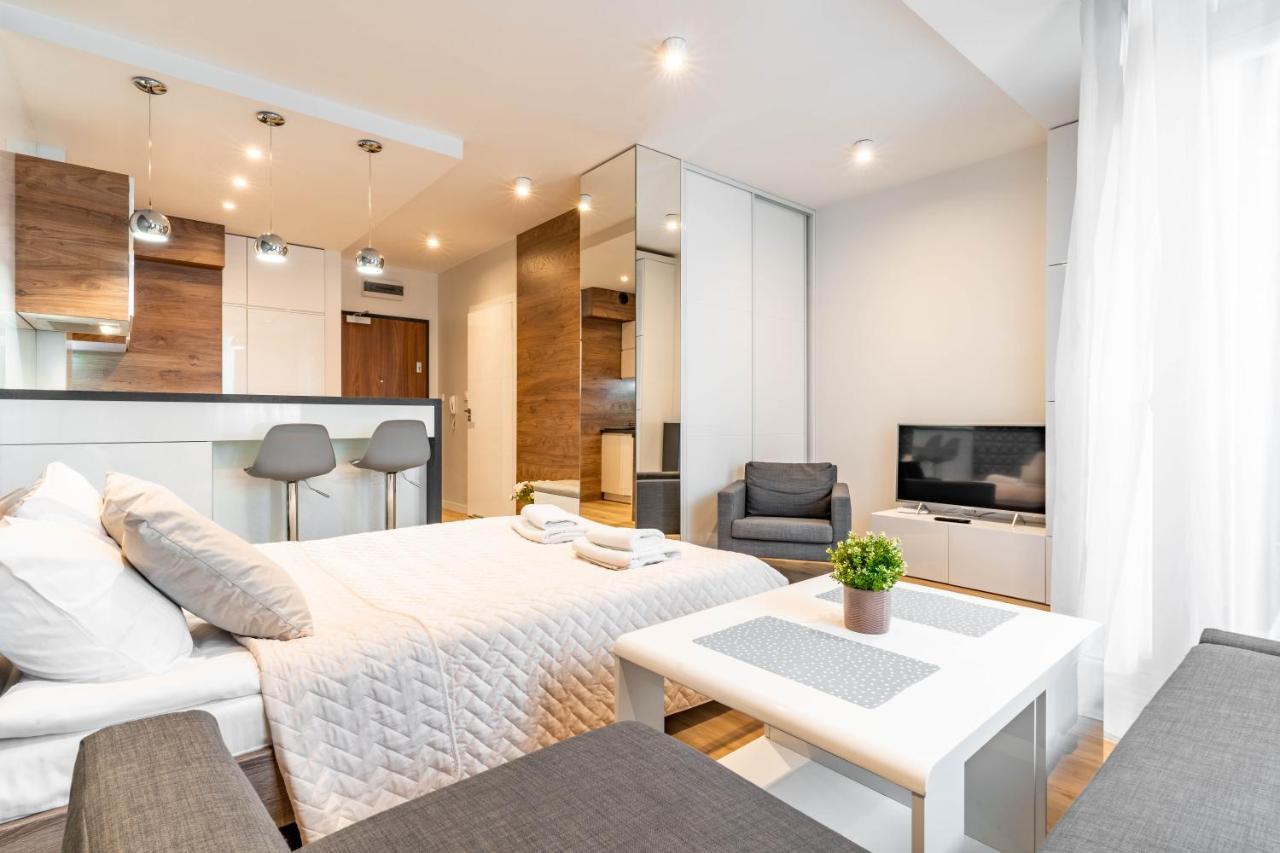 Wrocapartments Starcenter - Parking Free Wroclaw Ngoại thất bức ảnh